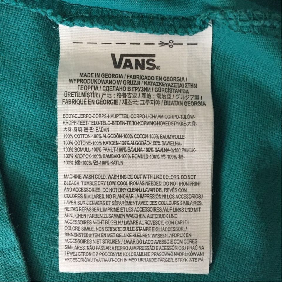 T-Shirt Frontprint VANS türkis Neu Gr.XL in Innenstadt - Köln Altstadt |  eBay Kleinanzeigen ist jetzt Kleinanzeigen