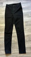 Schwarze Jeans von H&M - Gr. 36 Berlin - Köpenick Vorschau