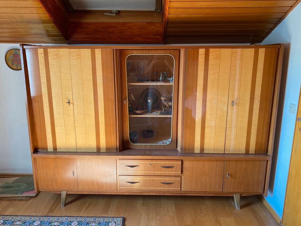 Schrank Vitrine Highboard und Sideboard 50er Jahre in Hattersheim am Main