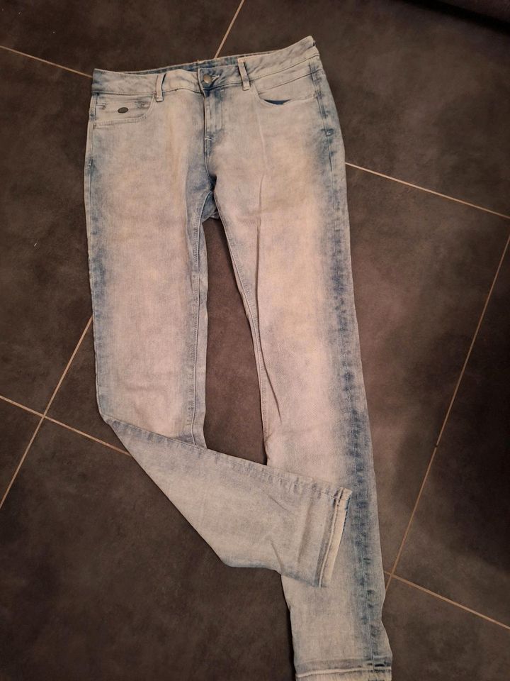 EDC by Esprit High Waist Skin Fit Jeans Stretch W 30 L 32 in Pirmasens