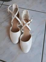 Schicke Pumps Absatzschuhe Sandalen Creme 36 graceland Sachsen - Dohna Vorschau