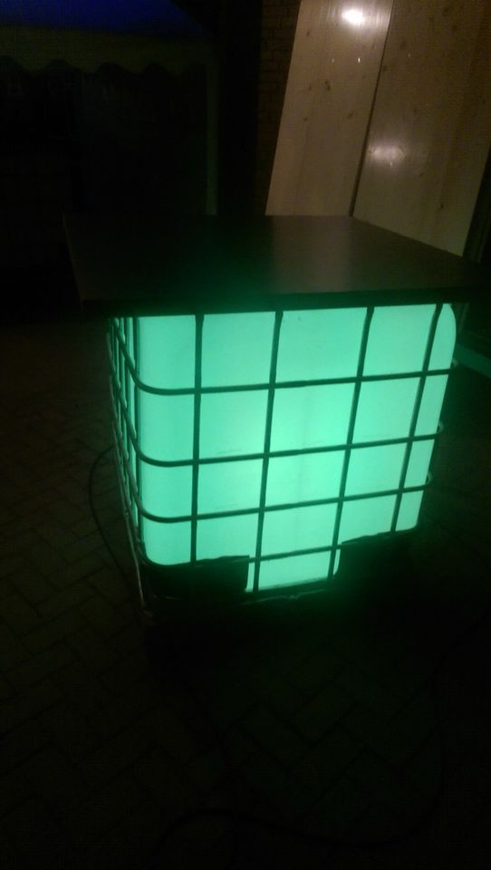 IBC Stehtisch mit LED Beleuchtung zu vermieten in Bockhorn
