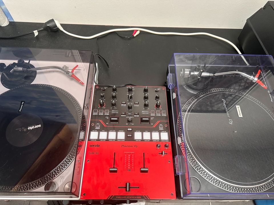 DJ Set (2x Pioneer PLX500 - 1x Pionner S5 - Serato Platten) in Karlsruhe