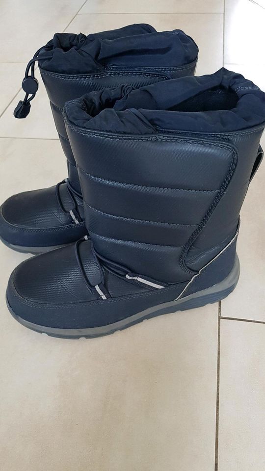 Winterstiefel Schneestiefel Gr. 34 von Lands End in Berlin