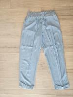 Lascana Stoffhose Gr. 38 Hose 7/8 hell blau Paperbag Frankfurt am Main - Bergen-Enkheim Vorschau