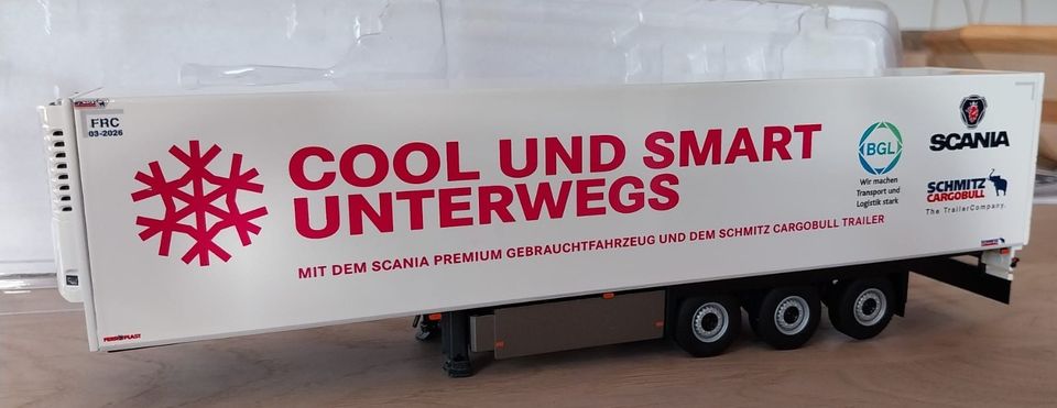 WSI Scania R Trucker-Babe Christina Scheib Asphalt Cowboys 1:50 in Dresden