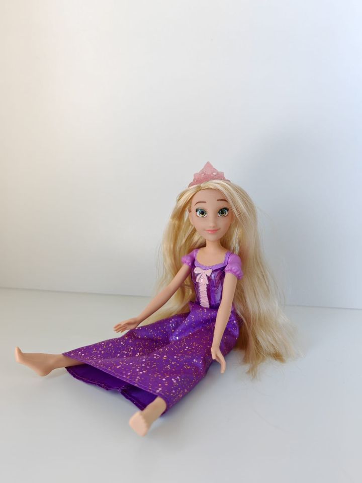Rapunzel Barbie Puppen neu in Schweinfurt