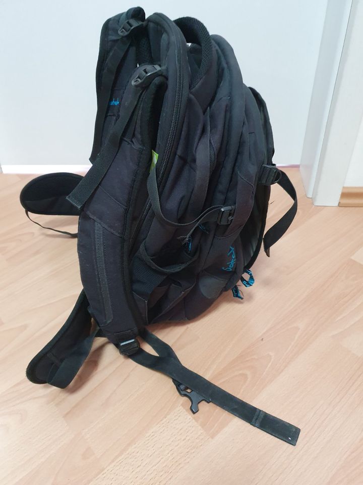 Satch Schulrucksack in Schwarz mit Sporttasche in Steinhagen