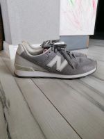 New Balance 996 grau weiß beige 38 Sneakers Baden-Württemberg - Plochingen Vorschau