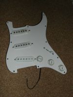 E Gitarre Pickguard ST Style Tonabnehmer Pickup Schlagbrett Bayern - Aschaffenburg Vorschau