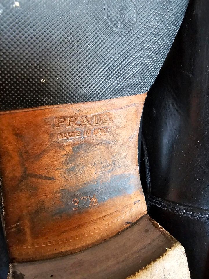 Prada Stiefelleten 37.5 in Langenbach