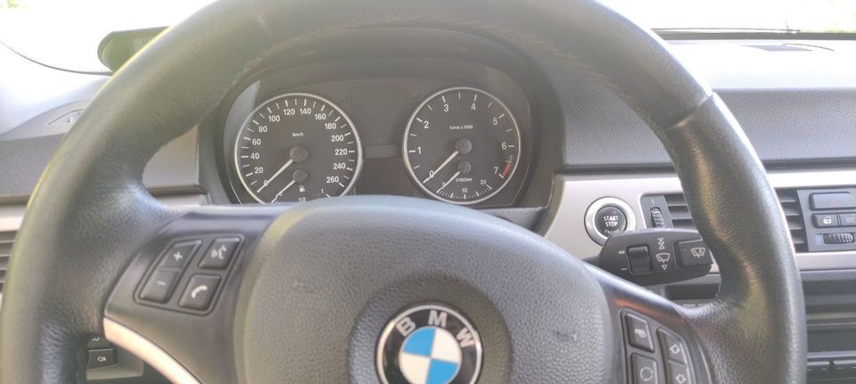BMW 320i touring - Gewindefahrwerk Alufelgen in Dresden