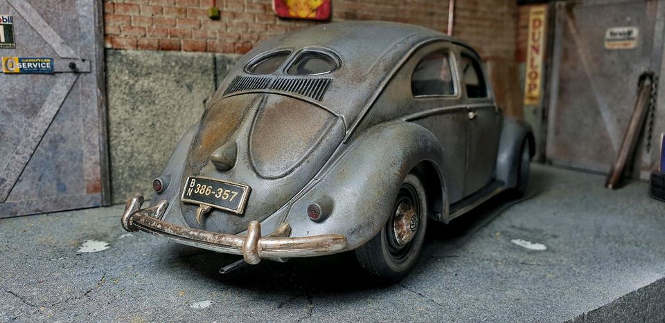 VW Käfer lost place 1:18 kein Autoart, Minichamps in Obrigheim