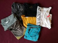 7 teiliges Tshirt Paket Set Größe S/M 36/38 Nordrhein-Westfalen - Dinslaken Vorschau