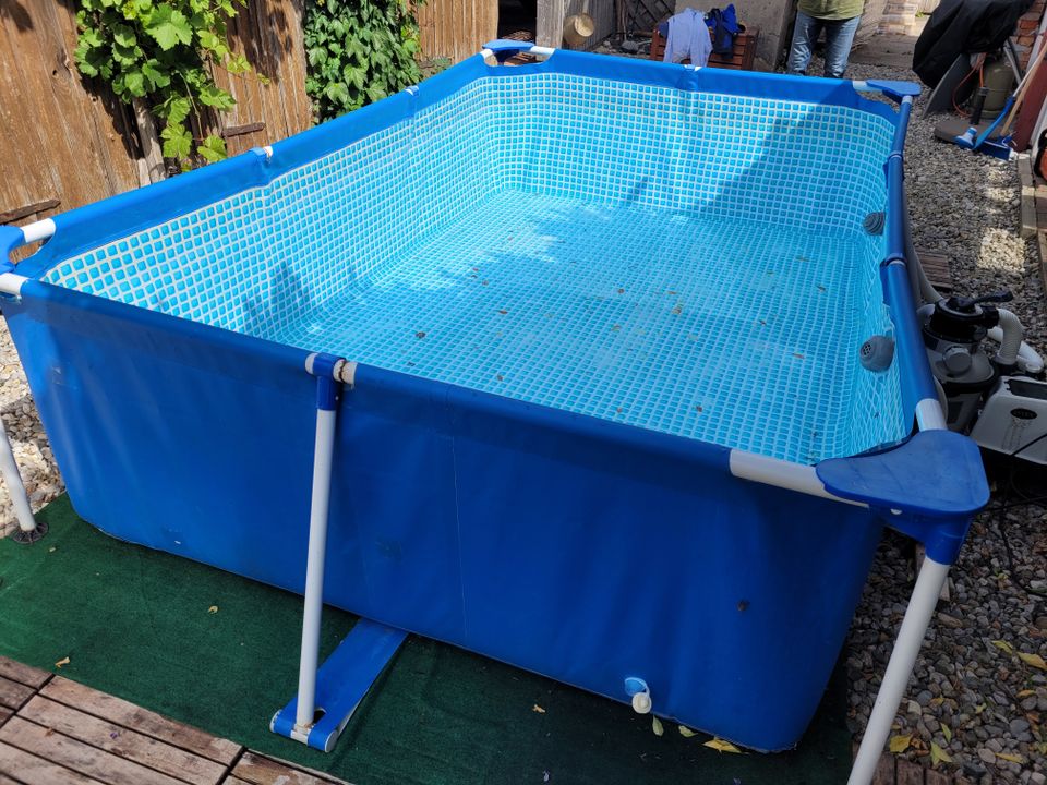 Set Intex Swimming Pool 3x3m 0,75m hoch, Sandfilterpumpe Zubehör in Schöngeising