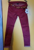 NEU ! Jeans mit Gürtel und Preisschild ♥️ Größe 40 Niedersachsen - Hambergen Vorschau