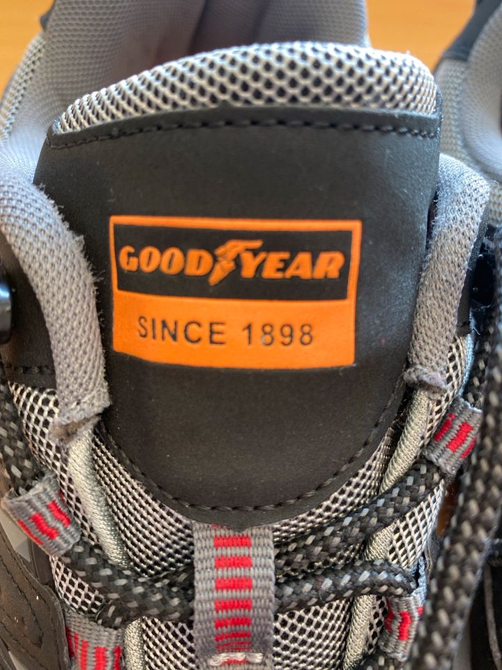 ❤️ Neuwertige Goodyear Sneaker Trekking Schuhe 43 in Türkheim