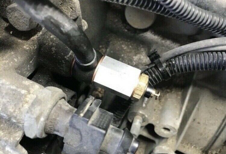 Hohlschraube Öltemperatur bmw m50tu m52 e36 e39 e34 Adapter Vanos in Geislingen