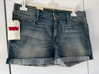 Levi’s Jeans Short Gr. L Neu mit Etikett Nordrhein-Westfalen - Moers Vorschau