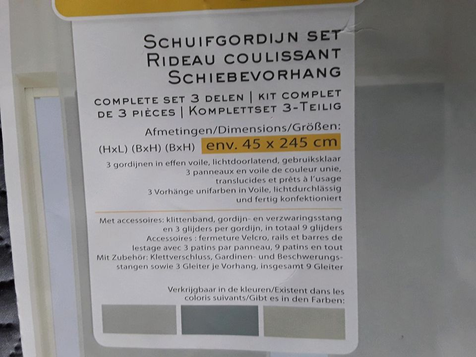 3 hellgraue Schiebevorhänge  45 / 245 in Freisen