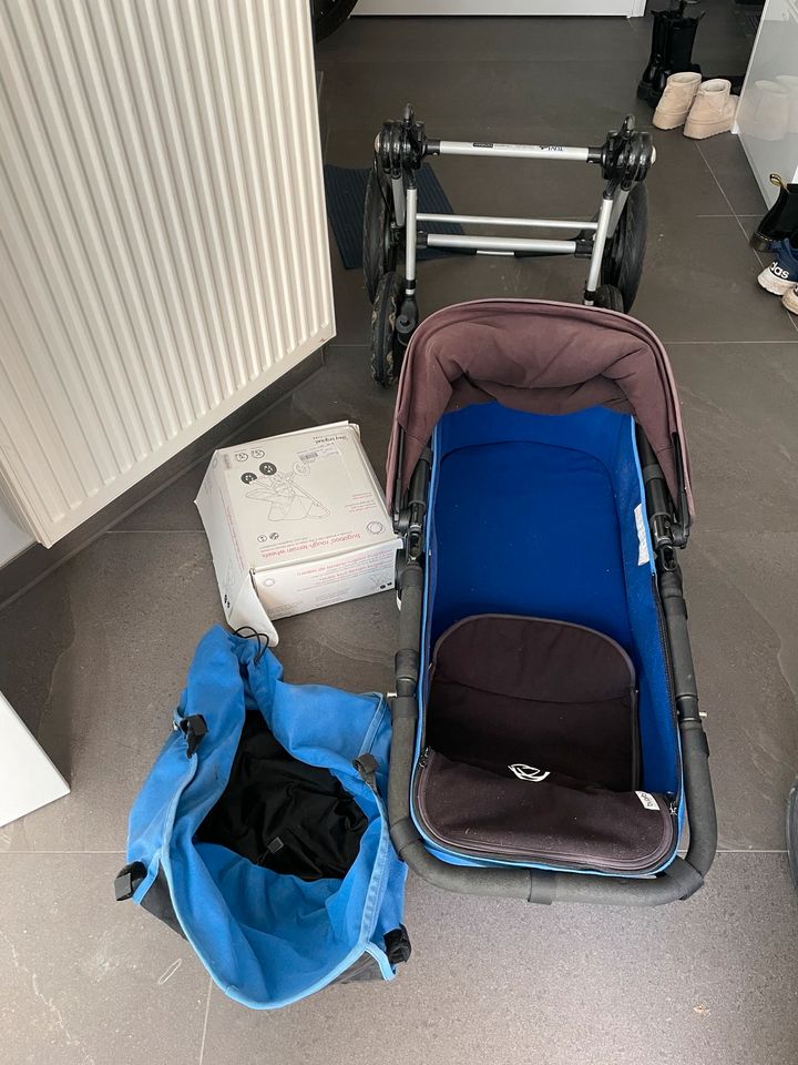 Bugaboo Kinderwagen 2in1/3in1 mit sämtlichem Zubehör/ Wechselr in Frankfurt am Main