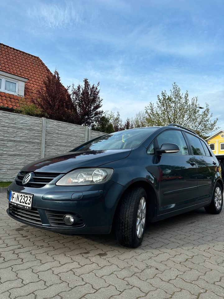 Vw Golf 5 Plus 1.9 TDI United TÜV bis 05/2025 in Bredstedt