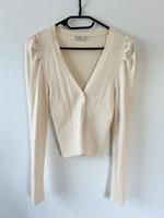 Strickjacke mit Ballonärmel Stradivarius Hessen - Kassel Vorschau