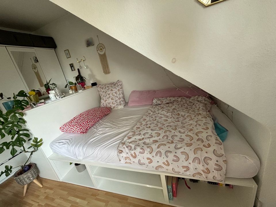 Ikea Platsa Bett mit Kommode (ohne Schubladen) ab Juni in Düsseldorf