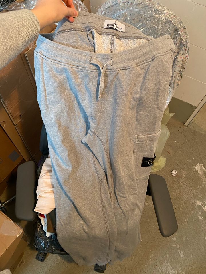 Stone Island Jogginghose grau (XL/XXL) in Rostock