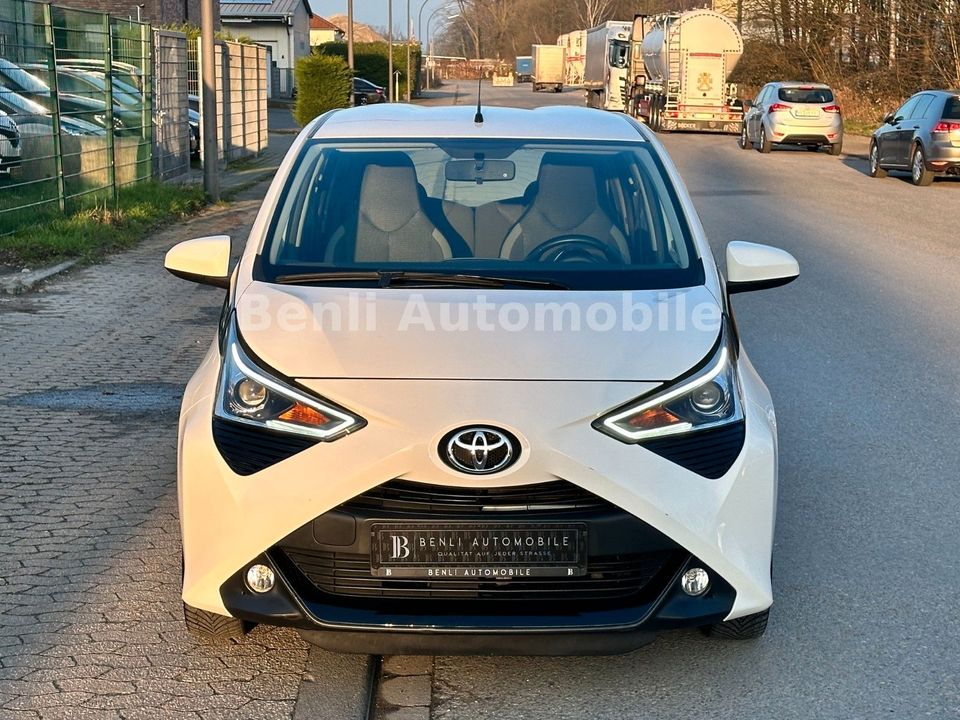 Toyota Aygo AYGO Team D/KAMERA/TEMP/APPLE-CARPLAY/KLIMA in Oer-Erkenschwick