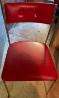 3 rote Stühle Hessen - Korbach Vorschau
