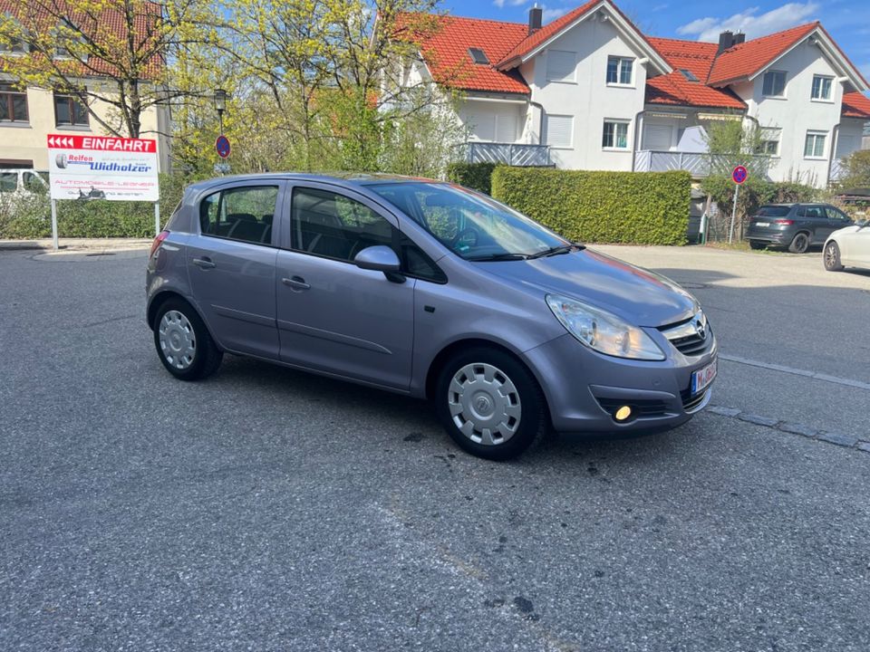 Opel Corsa D Klima in Ottobrunn