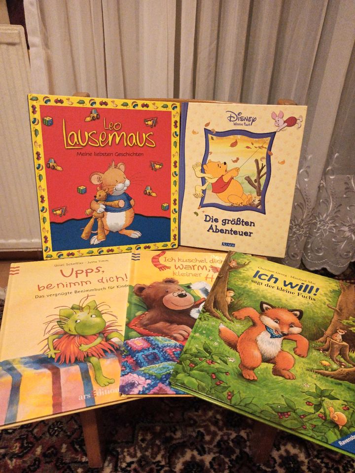 5 Kinder Bücher,Winnie Puuh,Leo Lausemaus,Benimmbuch,kleiner Hase in Berlin