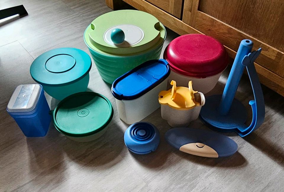 10 teiliges Set von Tupperware in Ichenhausen