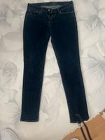 Levi’s Demi curve denim Jeans dunkelblau 5-pocket W30 inL34 neuwe Düsseldorf - Eller Vorschau