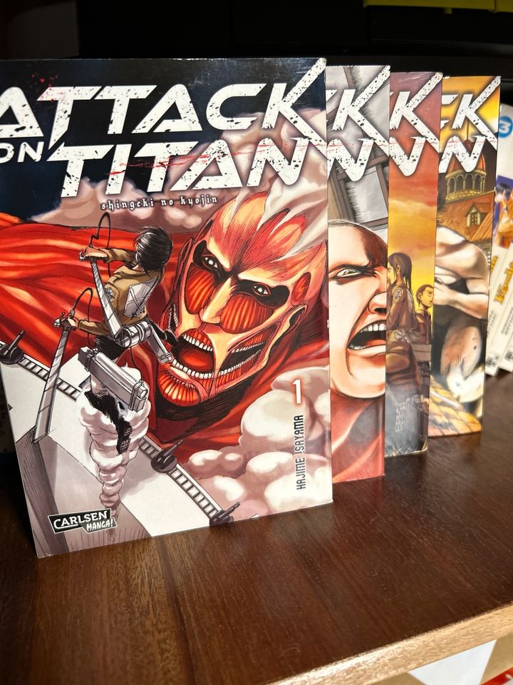 !!!4manga!!! Attack on Titan Manga in Mainz