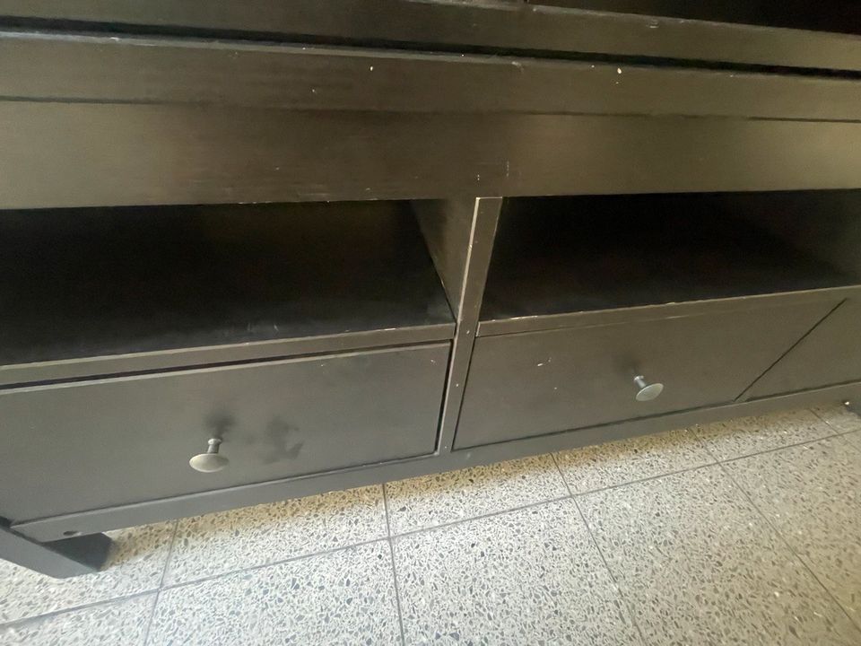 IKEA HEMNES Wohnwand TV-Möbel, 4 Stück Kombination, 326x197 cm in Berlin