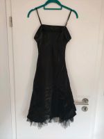 Abendkleid Abschlusskleid Ballkleid schwarz Tüll Satin XS Nordrhein-Westfalen - Bad Wünnenberg Vorschau