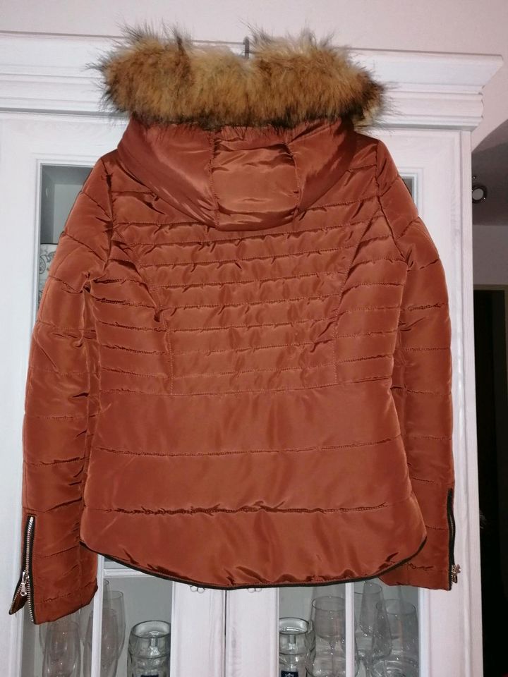 Winterjacke braun/cognac, Größe S in München