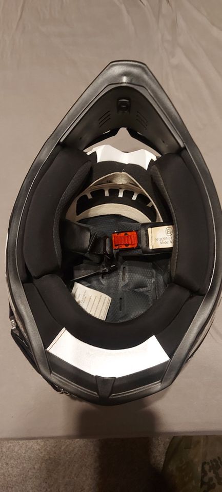 Held Motorradhelm Model mx455 Größe XL in Husum