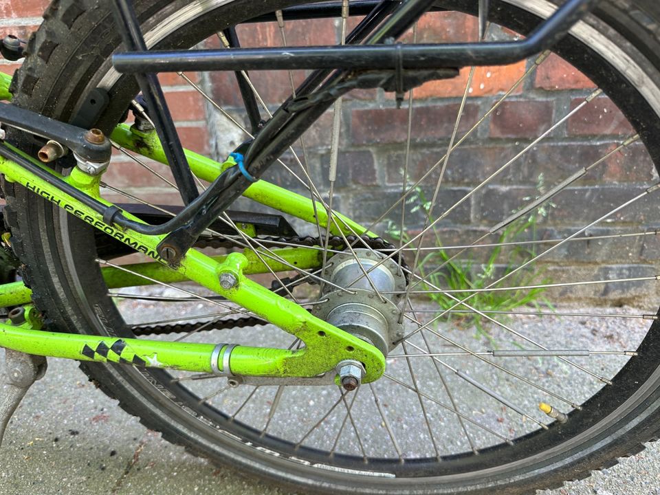 PUKY Crusader - 26 Zoll - Grünes Kinder / Jugendfahrrad in Hamburg