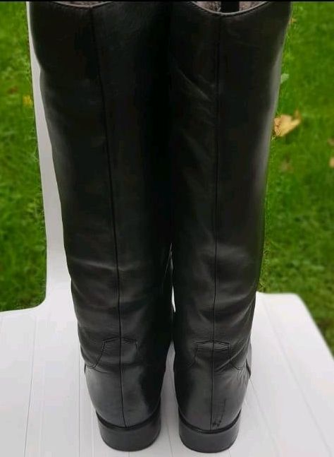 Damen Lammfell Stiefel gr.39,5 schwarz fast neu in Frankfurt am Main