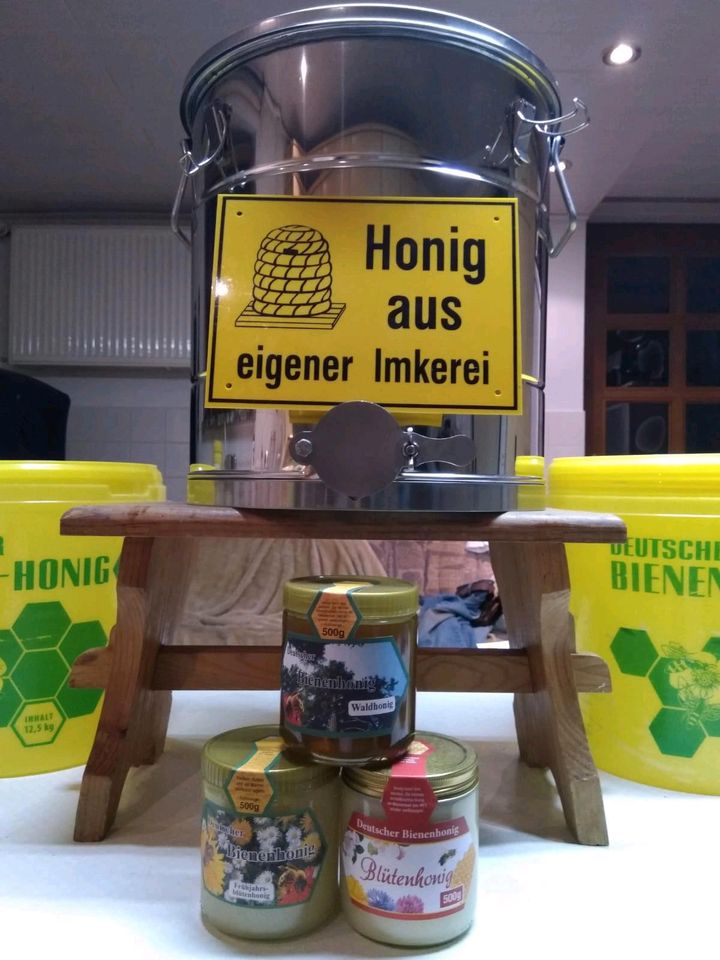Bienenhonig Honig Bienen Imker Imkerei Hobbyimker in Werda