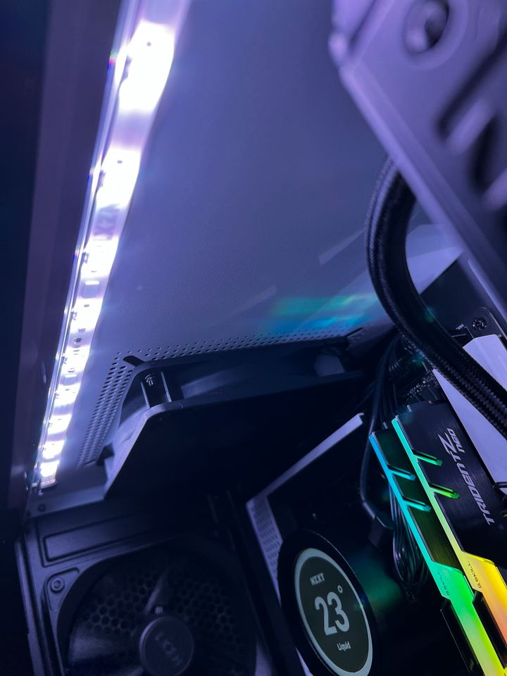 NZXT Gaming PC mit 3070ti in Kronberg im Taunus