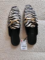 Zebra Slipper / Loafer / Mules mit goldfarbenem Horsebit-Detail – Berlin - Charlottenburg Vorschau