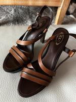 Tods Sandalen Gr. 38 in braun Baden-Württemberg - Blaustein Vorschau