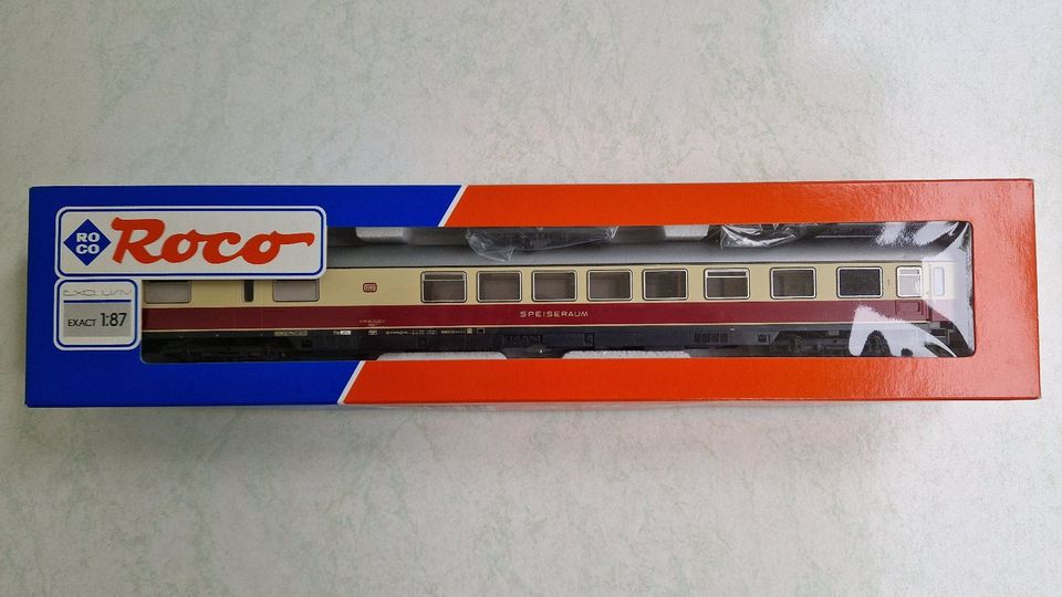 Roco Speiseraum Waggon rot/beige exakt 1:87, 1. Klasse, 44751 in München