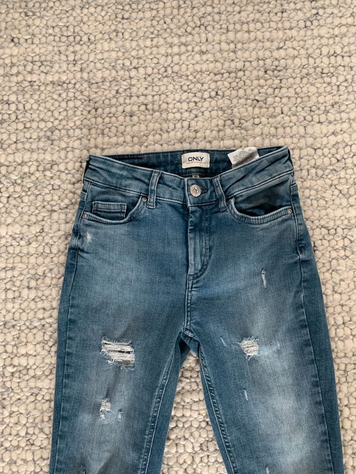 Only Jeans 34, ripped Jeans XS, used Look, Skinny in Böblingen