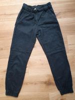 Neuwertige Bershka Jeans Jogger Gr.32 schwarz Schleswig-Holstein - Schwedeneck Vorschau