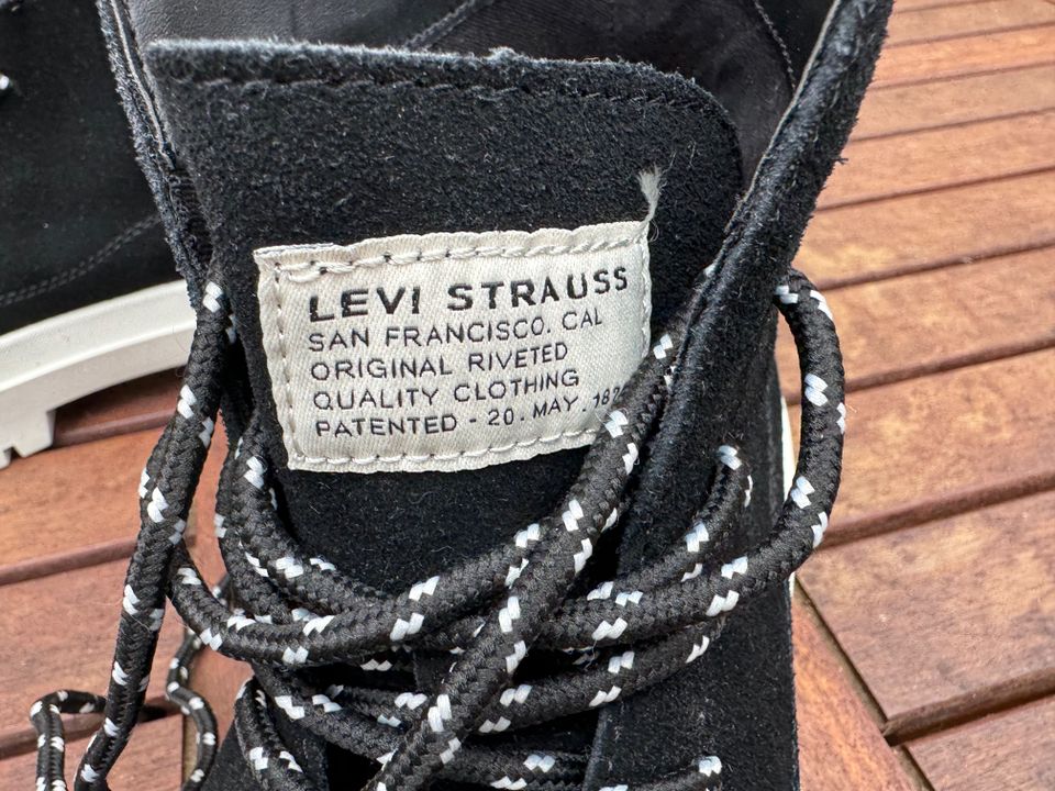 Levi's Boots schwarz Leder Schnürstiefeletten Gr. 40 Levis NEU in Stadtlengsfeld